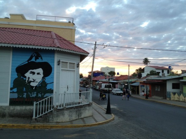 America_centra_2013l 360_resize