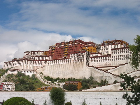 india e cia197_resize