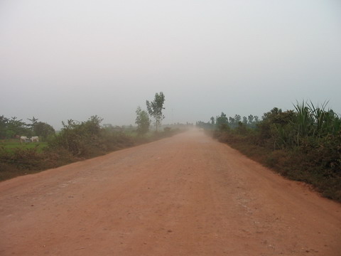 Estrada da fronteira até Siam Reap