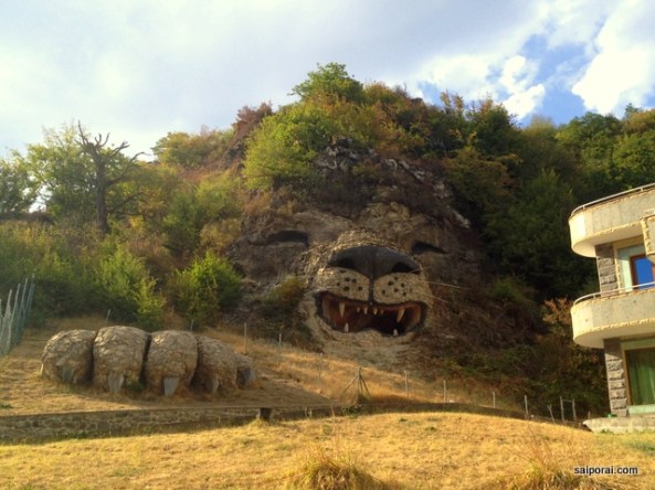 Algumas das bizarrisses do mafioso Karabakh-Russo