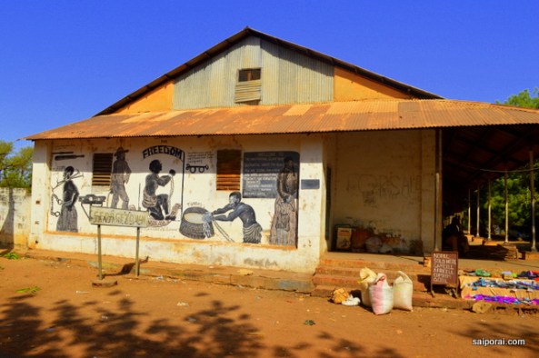 Pintura em um antigo armazém 