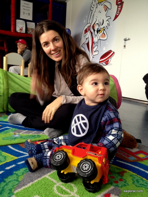 Espaço para crianças brincarem no ferry